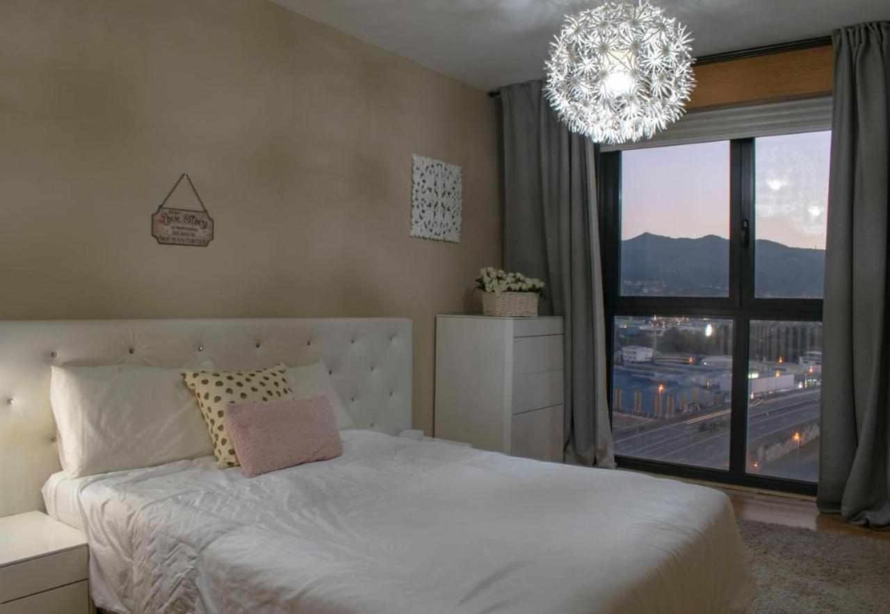 Apartamento Navia Vigo Lägenhet Exteriör bild